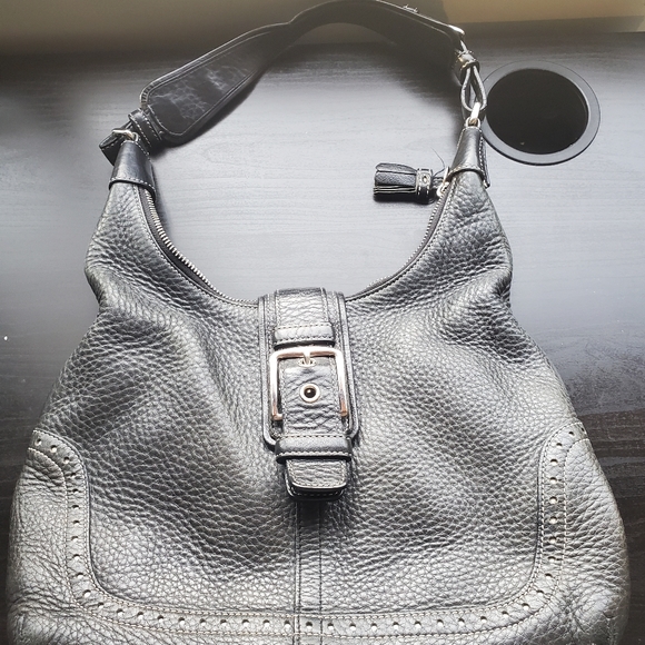 Coach - Picture 2 of 16